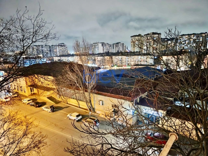 Satış 2 otaqlı Köhnə Tikili bina evi  55m², Bakı