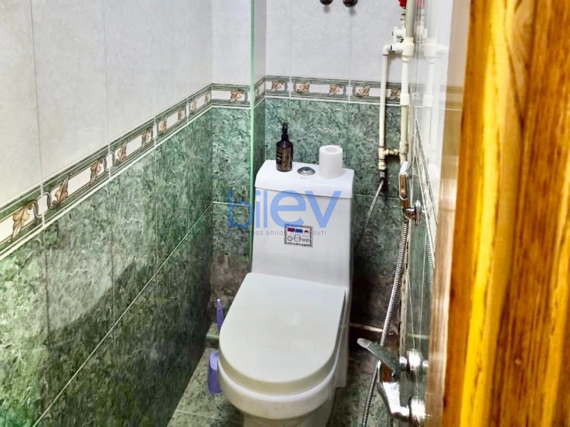 Satış 2 otaqlı Köhnə Tikili bina evi  55m², Bakı
