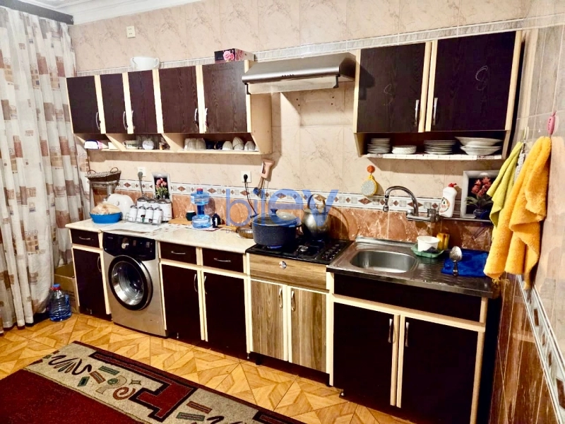 Satış 2 otaqlı Köhnə Tikili bina evi  55m², Bakı