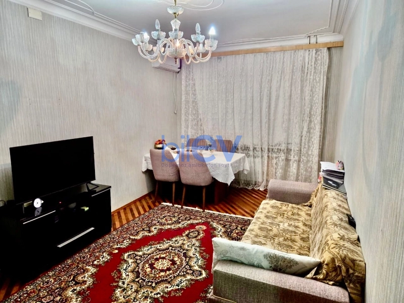 Satış 2 otaqlı Köhnə Tikili bina evi  55m², Bakı
