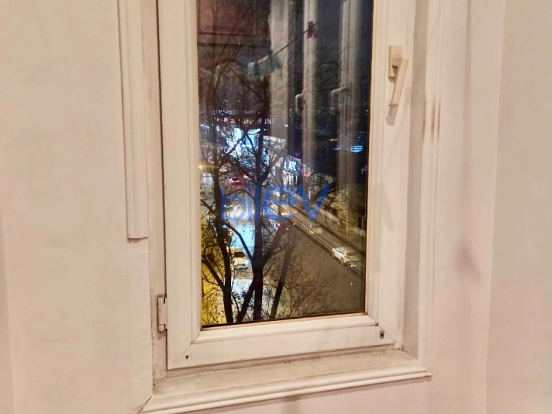 Satış 2 otaqlı Köhnə Tikili bina evi  55m², Bakı