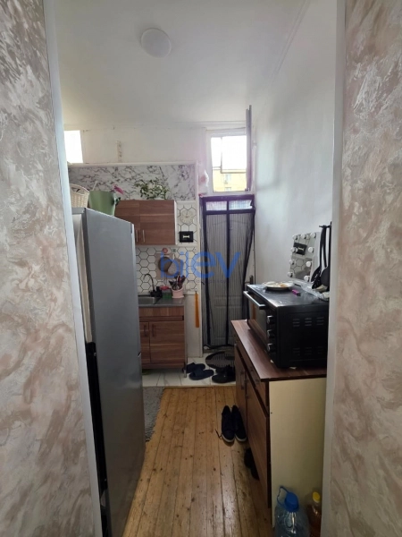 Satış 2 otaqlı Köhnə Tikili bina evi  35m², Bakı