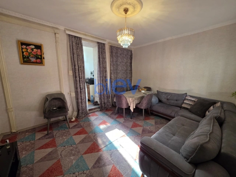 Satış 2 otaqlı Köhnə Tikili bina evi  35m², Bakı