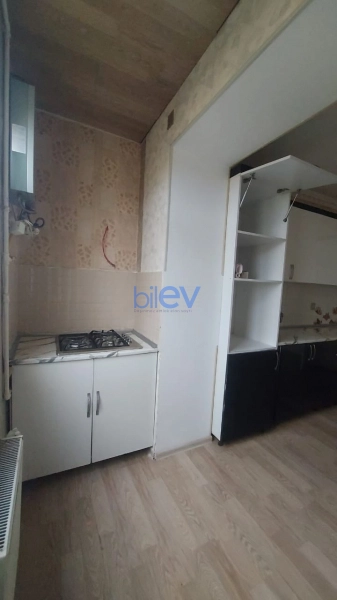 Aylıq Kirayə 3 otaqlı Köhnə Tikili bina evi  80m², Bakı