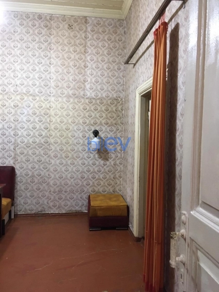 Satış 2 otaqlı Köhnə Tikili bina evi  37m², Bakı