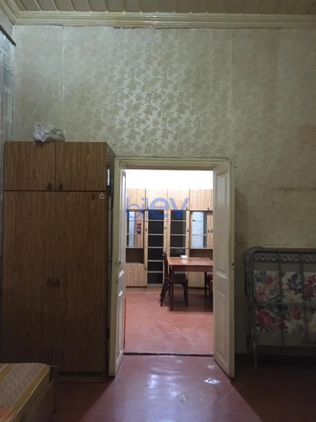 Satış 2 otaqlı Köhnə Tikili bina evi  37m², Bakı