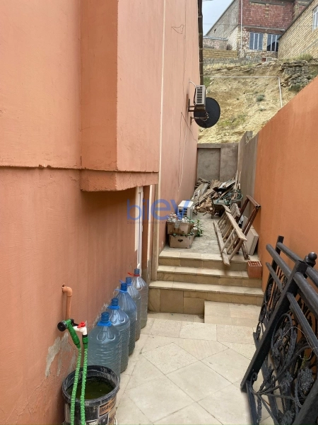 Satış 5 otaqlı Həyət evi  150m², Bakı