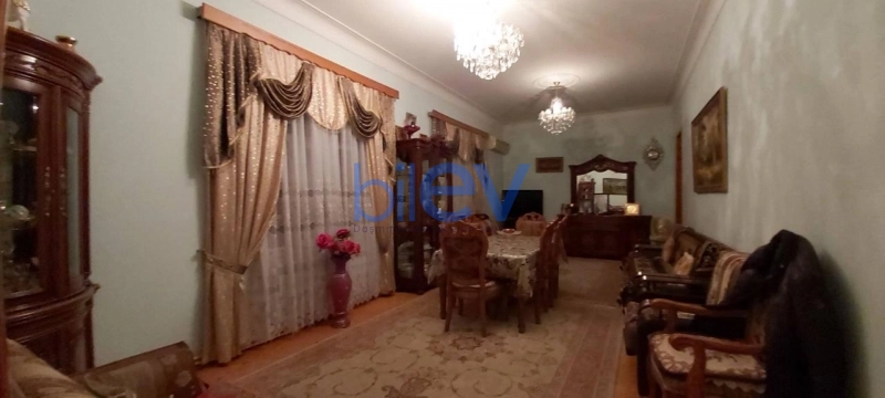 Satış 7 otaqlı Həyət evi  340m², Bakı