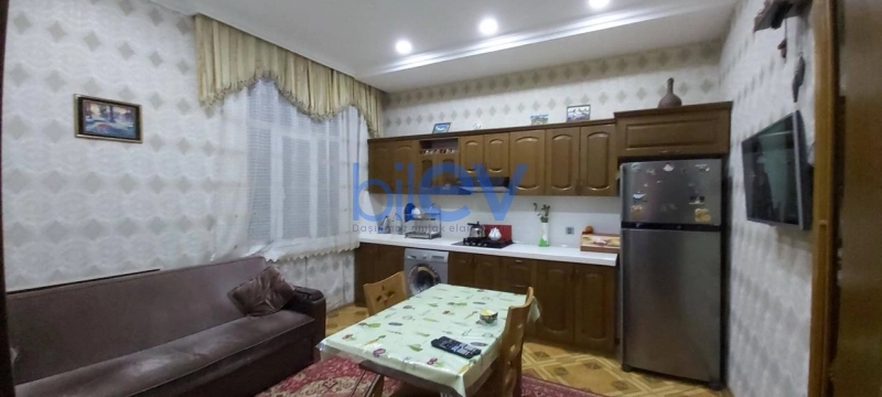Satış 7 otaqlı Həyət evi  340m², Bakı