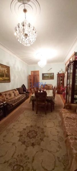 Satış 7 otaqlı Həyət evi  340m², Bakı