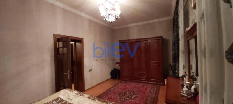 Satış 7 otaqlı Həyət evi  340m², Bakı