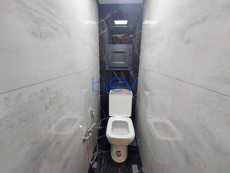 Satış 3 otaqlı Köhnə Tikili bina evi  65m², Bakı