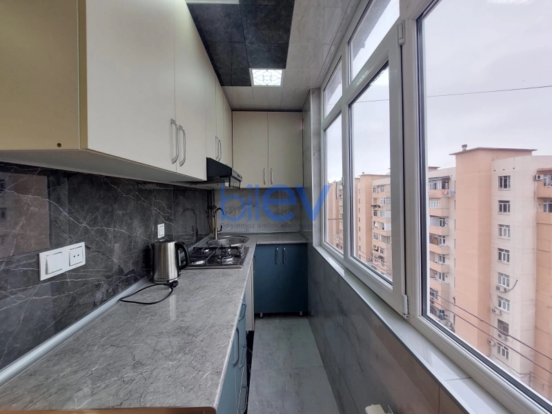 Satış 3 otaqlı Köhnə Tikili bina evi  65m², Bakı