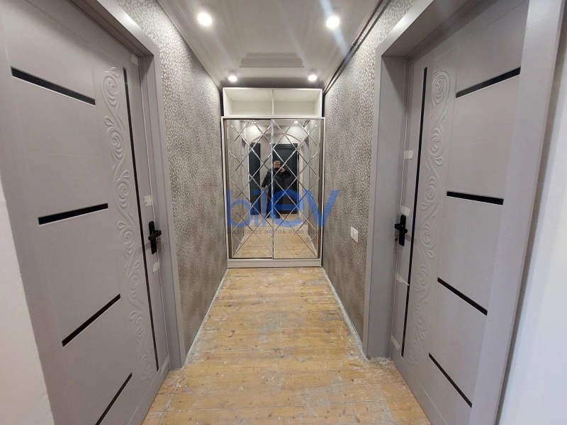 Satış 3 otaqlı Köhnə Tikili bina evi  65m², Bakı