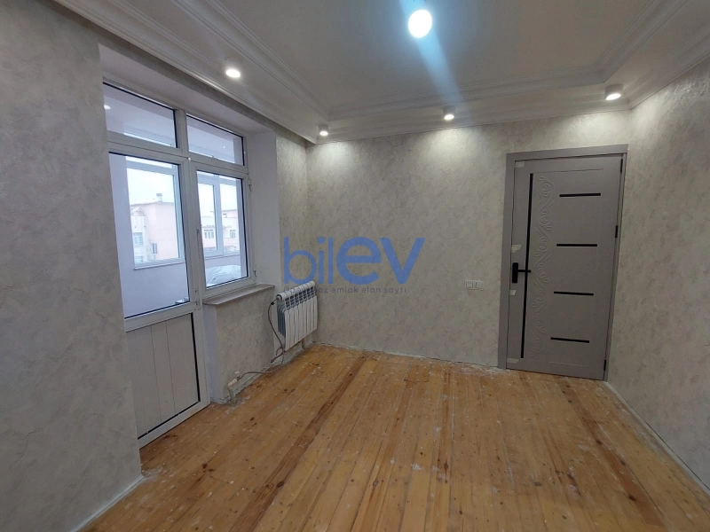 Satış 3 otaqlı Köhnə Tikili bina evi  65m², Bakı