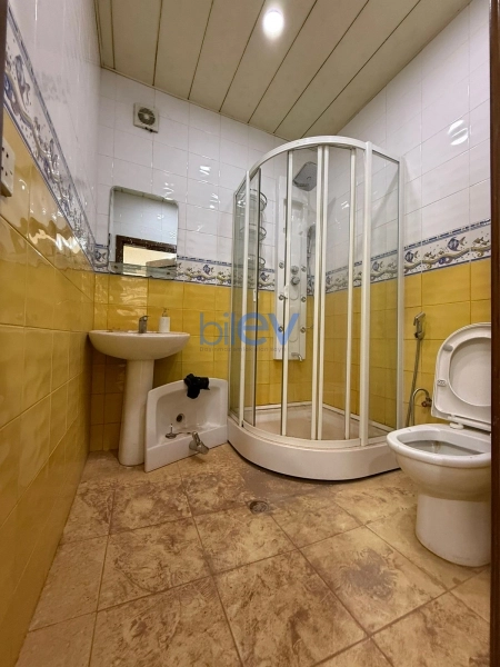 Satış 3 otaqlı Yeni Tikili bina evi  126m², Bakı