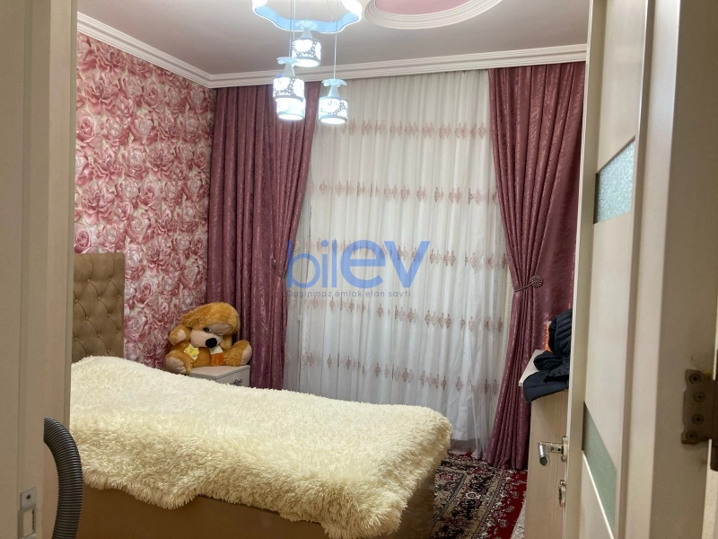 Satış 5 otaqlı Köhnə Tikili bina evi  125m², Bakı