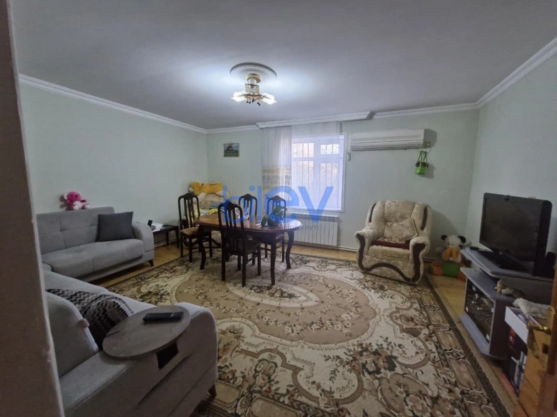 Satış 6 otaqlı Bağ evi  220m², Bakı