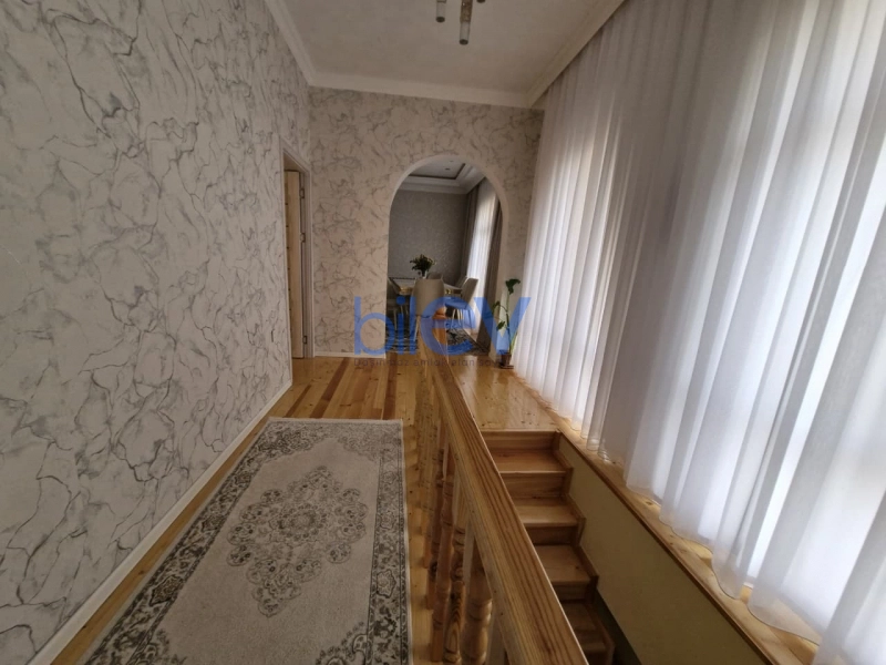 Satış 6 otaqlı Bağ evi  220m², Bakı