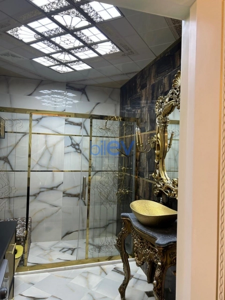 Satış 4 otaqlı Yeni Tikili bina evi  165m², Bakı