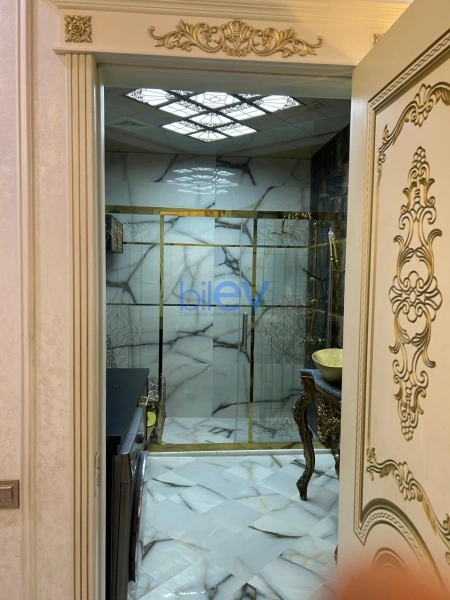 Satış 4 otaqlı Yeni Tikili bina evi  165m², Bakı