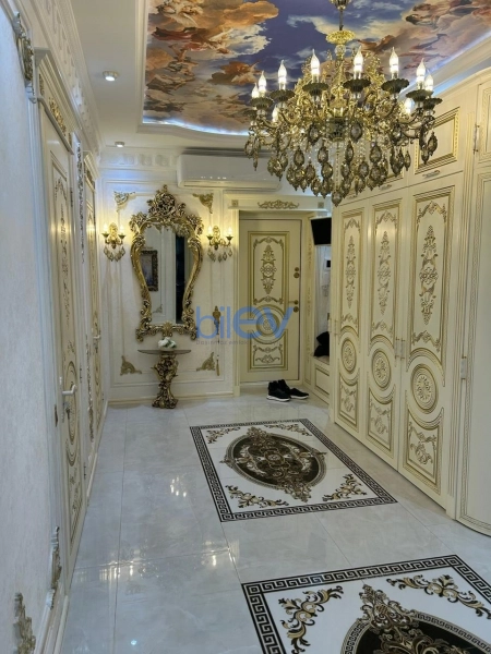 Satış 4 otaqlı Yeni Tikili bina evi  165m², Bakı