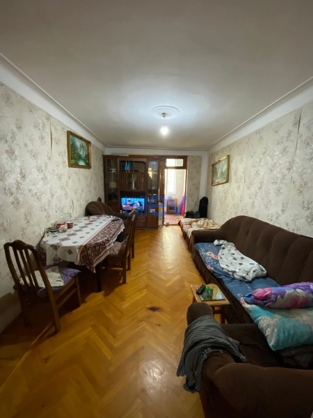 Aylıq Kirayə 2 otaqlı Köhnə Tikili bina evi  55m², Bakı