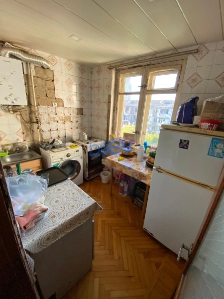 Aylıq Kirayə 2 otaqlı Köhnə Tikili bina evi  55m², Bakı