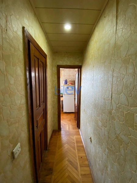 Aylıq Kirayə 2 otaqlı Köhnə Tikili bina evi  55m², Bakı