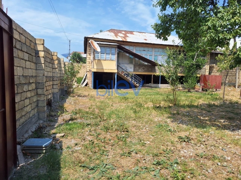 Satış 3 otaqlı Həyət evi  105m², Şəki