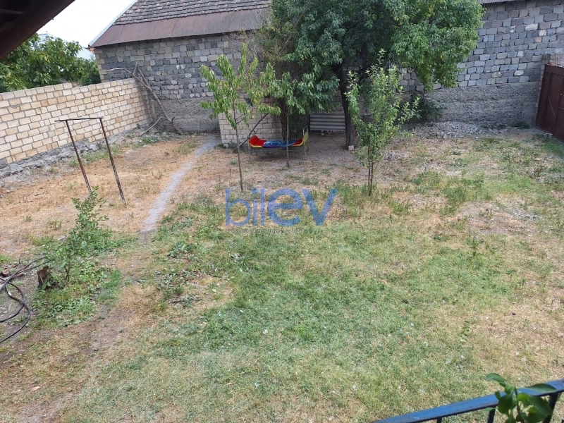 Satış 3 otaqlı Həyət evi  105m², Şəki