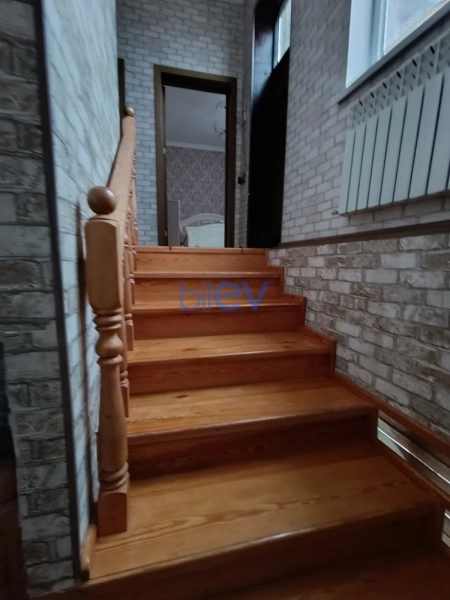Satış 6 otaqlı Həyət evi  240m², Bakı