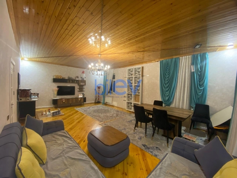 Satış 6 otaqlı Həyət evi  234m², Bakı