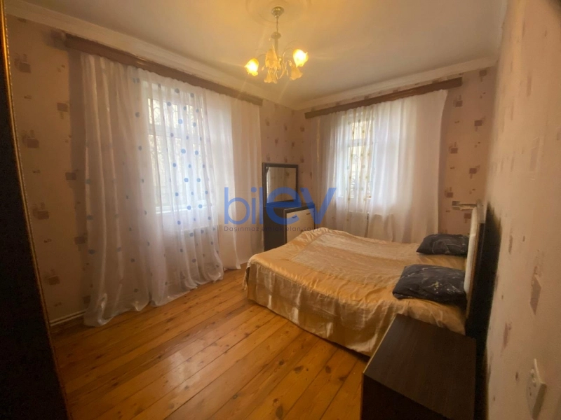 Satış 6 otaqlı Həyət evi  234m², Bakı