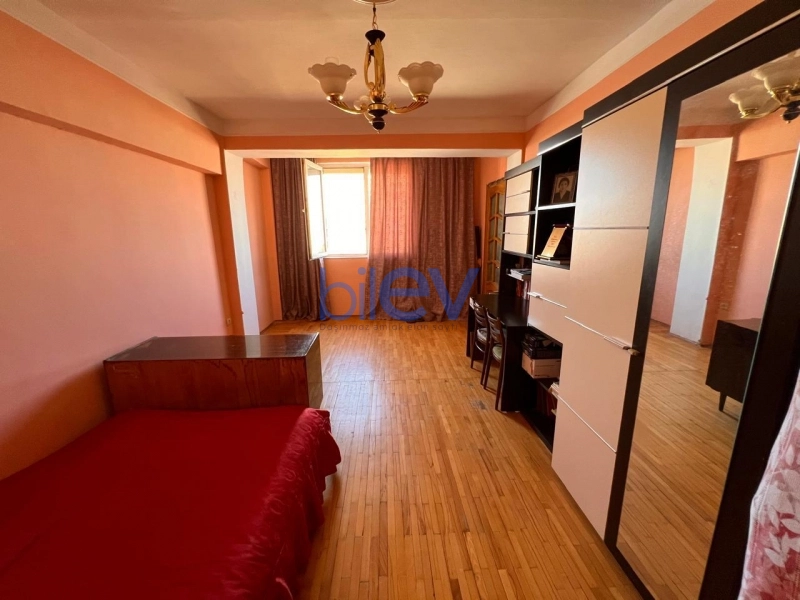 Satış 3 otaqlı Köhnə Tikili bina evi  85m², Bakı