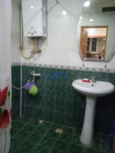 Satış 3 otaqlı Köhnə Tikili bina evi  85m², Bakı