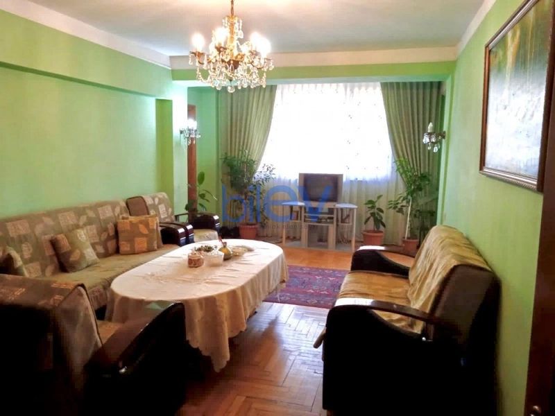 Satış 3 otaqlı Köhnə Tikili bina evi  85m², Bakı