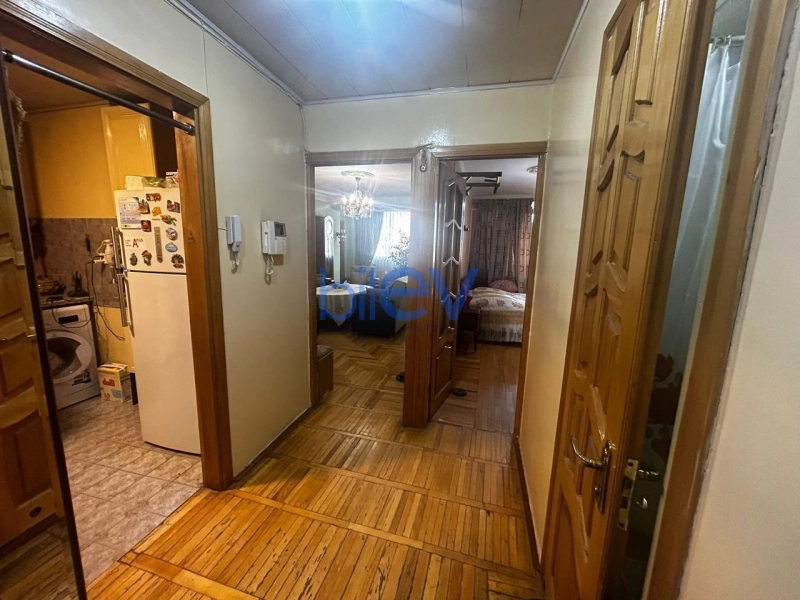 Satış 3 otaqlı Köhnə Tikili bina evi  85m², Bakı