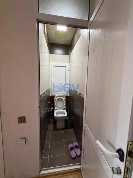 Satış 3 otaqlı Köhnə Tikili bina evi  75m², Bakı
