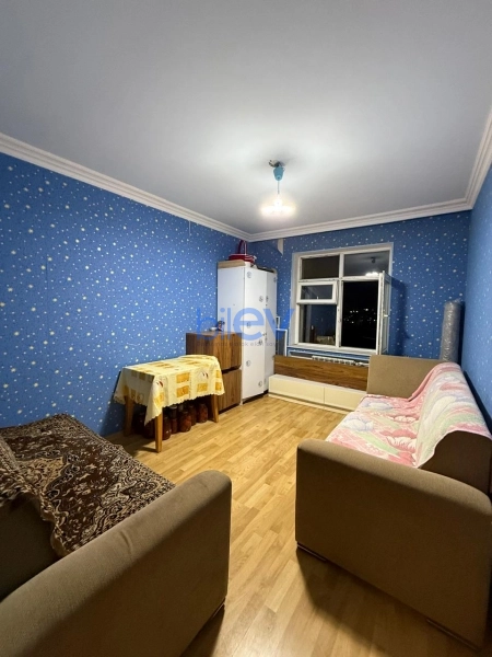 Satış 3 otaqlı Köhnə Tikili bina evi  75m², Bakı