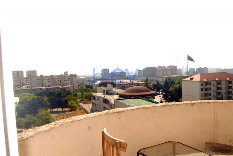 Günlük Kirayə 3 otaqlı Yeni Tikili bina evi  100m², Bakı