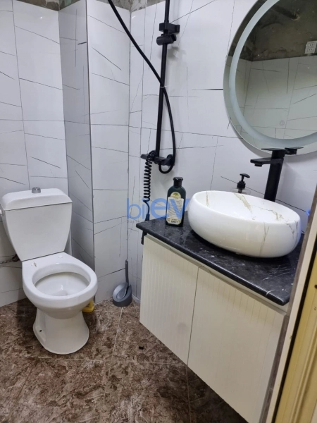 Satış 2 otaqlı Köhnə Tikili bina evi  35m², Bakı
