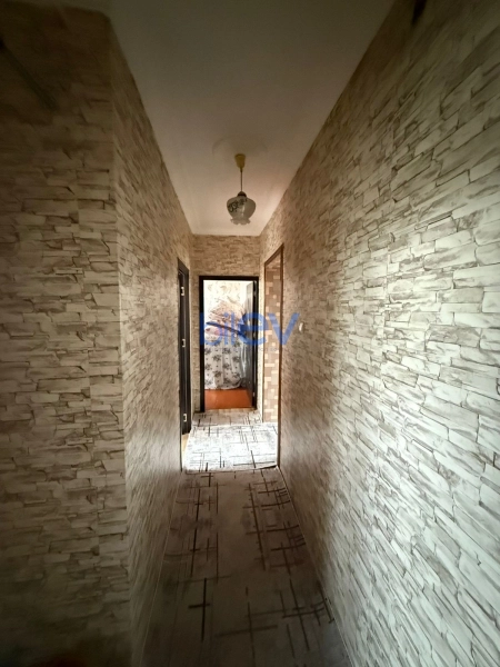Satış 4 otaqlı Köhnə Tikili bina evi  96m², Sumqayıt