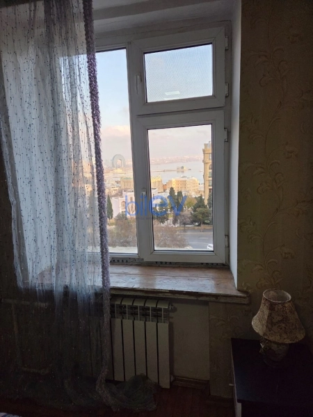 Aylıq Kirayə 2 otaqlı Köhnə Tikili bina evi  50m², Bakı