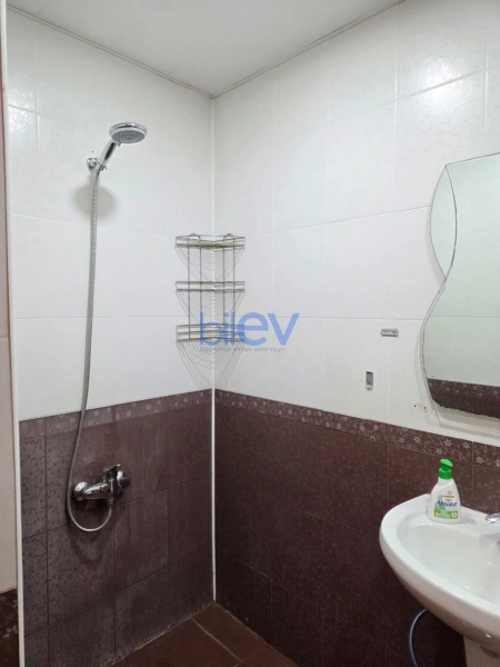 Aylıq Kirayə 2 otaqlı Köhnə Tikili bina evi  50m², Bakı