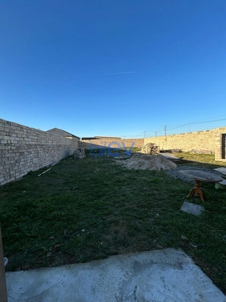 Satış  otaqlı Torpaq  700m², Bakı