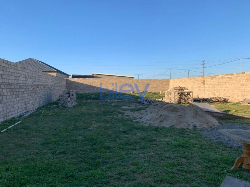 Satış  otaqlı Torpaq  700m², Bakı