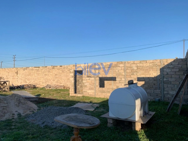 Satış  otaqlı Torpaq  700m², Bakı