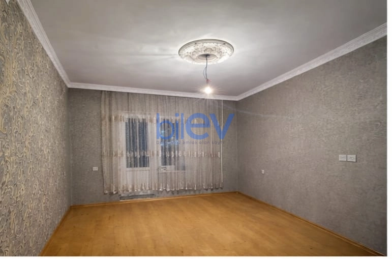 Aylıq Kirayə 4 otaqlı Köhnə Tikili bina evi  100m², Bakı