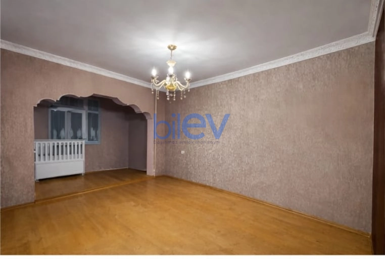 Aylıq Kirayə 4 otaqlı Köhnə Tikili bina evi  100m², Bakı
